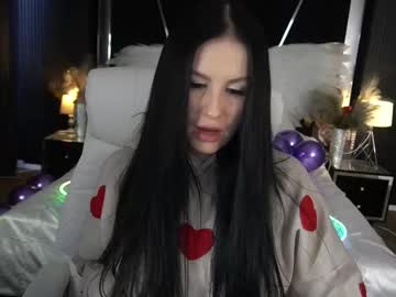 Amberdismond Chaturbate stream image from January 18, 2026