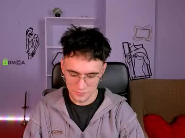 Nari_Strong Chaturbate stream image from January 18, 2026