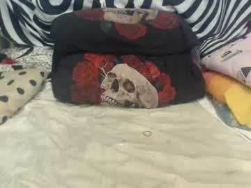 Amuy_Amuy Chaturbate stream image from January 18, 2026