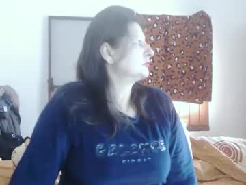 Extasymature Chaturbate stream image from January 18, 2026