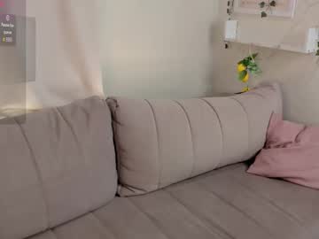 Emily_Cuteeeee Chaturbate stream image from January 18, 2026