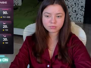 Milania_Hot_Foxy stream image from January 18, 2026