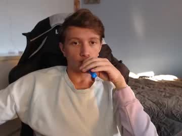 Charliesteff Chaturbate stream image from January 18, 2026