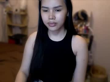 Bigassslutdoll Chaturbate stream image from January 18, 2026