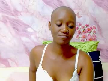 Ebonyolive69 Chaturbate stream image from January 18, 2026