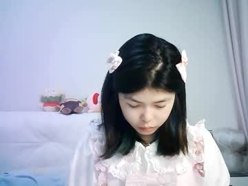 Alisapepperstone Chaturbate stream image from January 18, 2026
