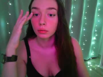 Effie_Balconii Chaturbate stream image from January 18, 2026
