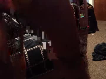 Fatbuttfriday Chaturbate stream image from January 18, 2026