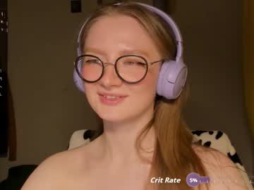 Mollytucker Chaturbate stream image from January 18, 2026