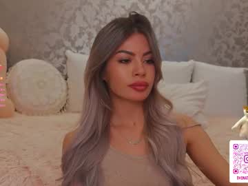 Natalimurr Chaturbate stream image from January 18, 2026