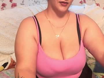 Skysupernova Chaturbate stream image from January 18, 2026