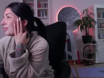 Miacute4u Chaturbate stream image from January 18, 2026