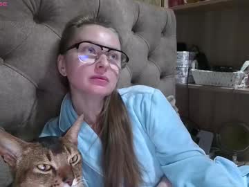 Belleamiee Chaturbate stream image from January 18, 2026