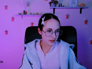 Linda__Luxe Chaturbate stream image from January 18, 2026
