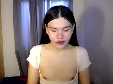 Hotbunnyrainx Chaturbate stream image from January 19, 2026