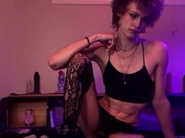 Xelathebitch Chaturbate stream image from January 19, 2026