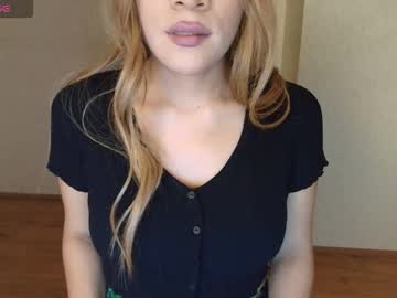 Yinyangbaby Chaturbate stream image from January 19, 2026