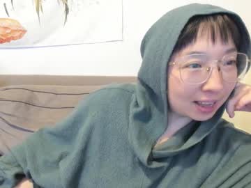 Luxgray Chaturbate stream image from January 19, 2026