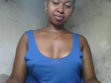 Florencia011 Chaturbate stream image from January 19, 2026
