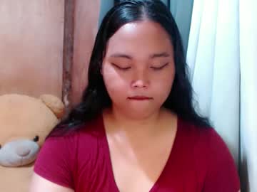Urasian_Hotchix69 Chaturbate stream image from January 19, 2026