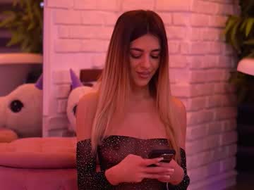 Itsivylicious Chaturbate stream image from January 19, 2026