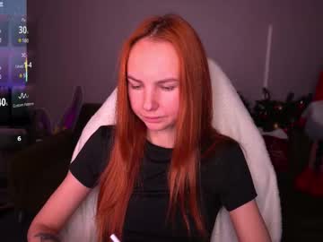 Gingergazee Chaturbate stream image from January 19, 2026