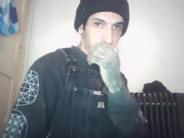 Latintattooguy Chaturbate stream image from January 19, 2026