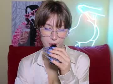 Elsaangel Chaturbate stream image from January 19, 2026