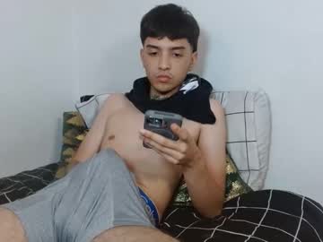 Dominuzs Chaturbate stream image from January 19, 2026