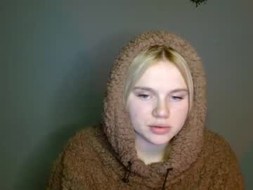 Leyla_Le Chaturbate stream image from January 19, 2026