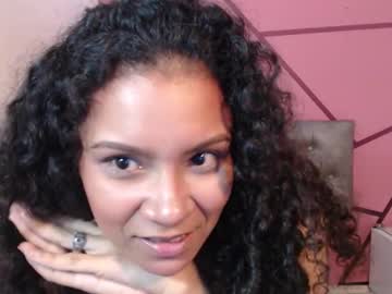 Little18doll Chaturbate stream image from January 19, 2026