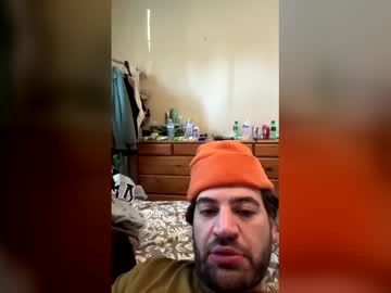 Macrogirth Chaturbate stream image from January 19, 2026