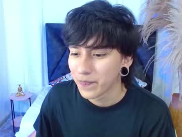 Nikoo_18 Chaturbate stream image from January 19, 2026