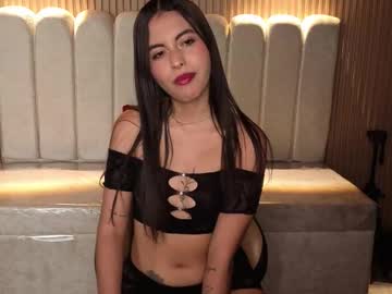 Perla_Lovely Chaturbate stream image from January 19, 2026