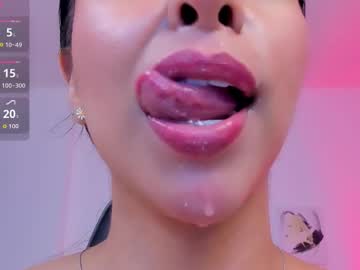Sophierooy Chaturbate stream image from January 19, 2026