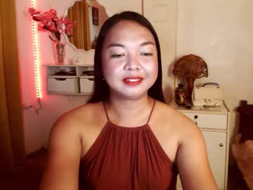 Trishakera Chaturbate stream image from January 19, 2026