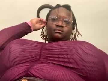 Bigkittyraven Chaturbate stream image from January 19, 2026