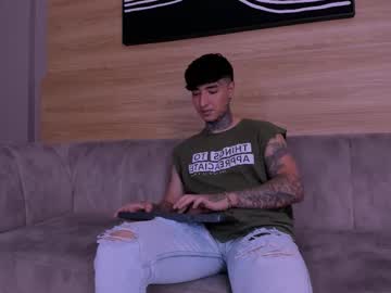 Evan_Hott Chaturbate stream image from January 19, 2026