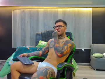 Lucasmoreau Chaturbate stream image from January 19, 2026