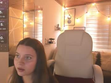 Sophiee09_ Chaturbate stream image from January 19, 2026