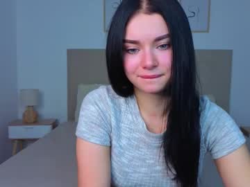 Silena_Sky Chaturbate stream image from January 19, 2026