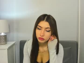 Hesterenjoy Chaturbate stream image from January 19, 2026