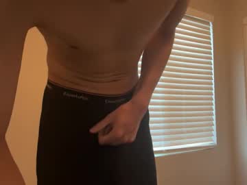 Oggrower505 Chaturbate stream image from January 19, 2026