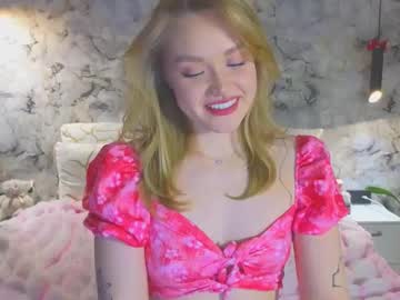 Aurora_Golden Chaturbate stream image from January 19, 2026