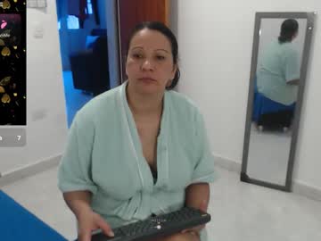 Laura_Foxx2379 Chaturbate stream image from January 19, 2026