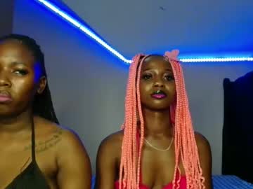 Pinky_Niela Chaturbate stream image from January 19, 2026