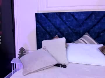 Violet0333 Chaturbate stream image from January 19, 2026