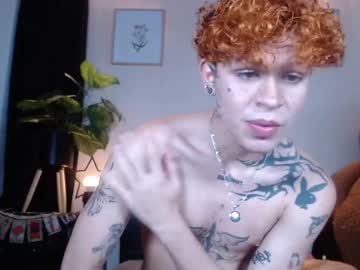 Andreewwolffman Chaturbate stream image from January 19, 2026