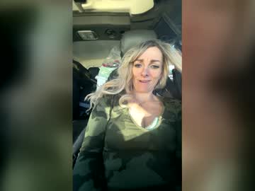 Blueyes151893 Chaturbate stream image from January 19, 2026