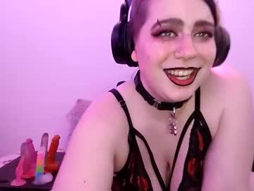 Conniestewart Chaturbate stream image from January 19, 2026